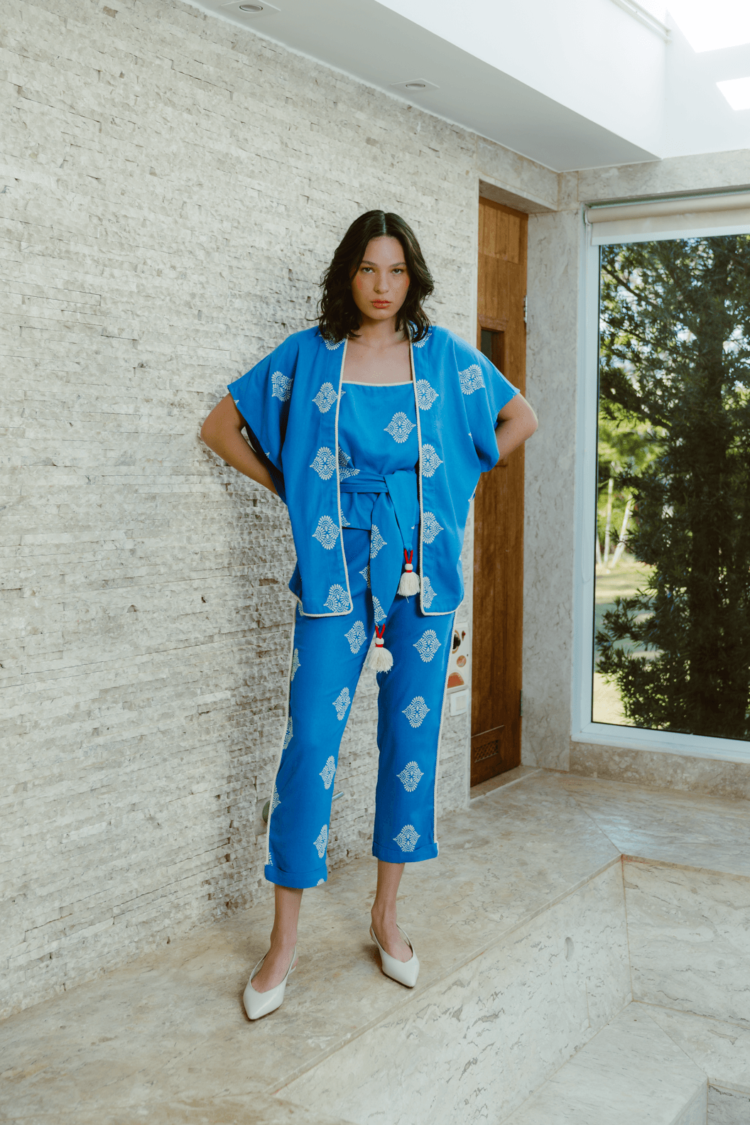 KIMONO DE LINHO BORDADO FERNANDA AZUL FastStore PDP